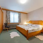 Nussbaumer Apartmán *
