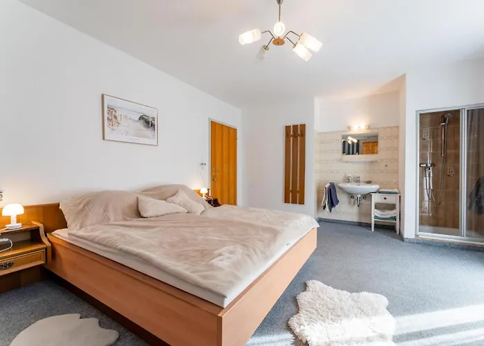 Nussbaumer * Niedernsill